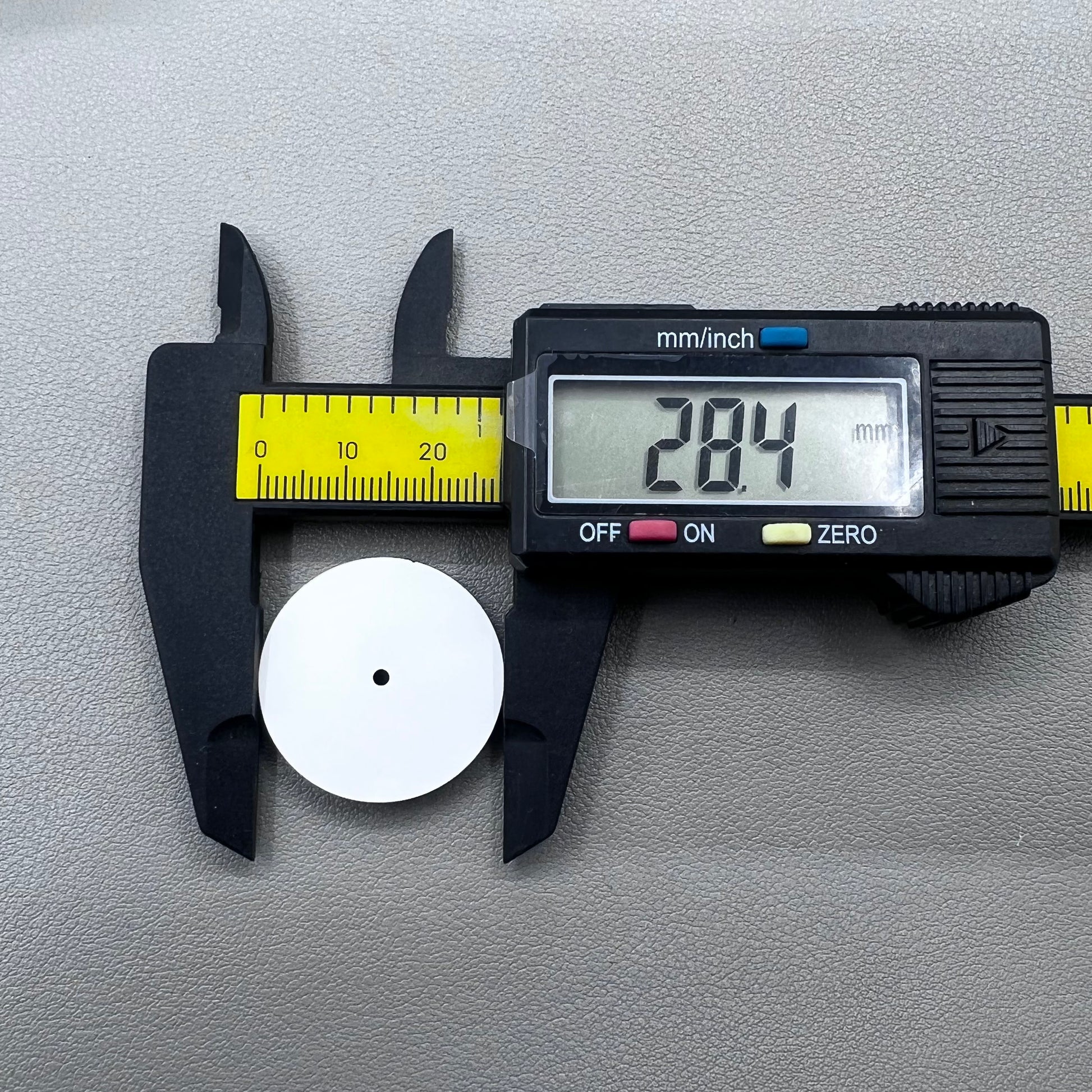 Solid white 28.5mm watch dial for NH36 NH35 movement, metal build, no lume,
