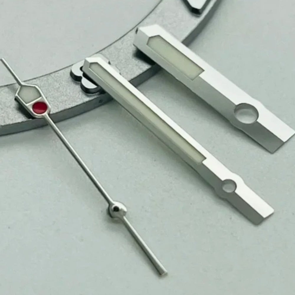 Silver Trim+Red Pointed Second Hands Green Lume Watch Hands Fit for NH35 NH36
