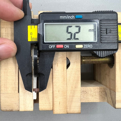 Mouvement à quartz Ronda 515 disque noir suisse hauteur 5,3 mm HCP3