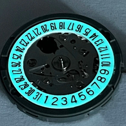 Japan Made C3 Blue Luminous watch accessory with NH35A mechanical movement, 24 jewels, date at 6 o?clock
