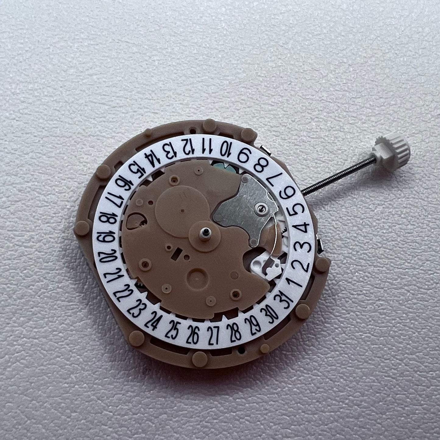 2 PIECES Sunon PE60 Quartz Watch Movement 3 Hands With Date@6