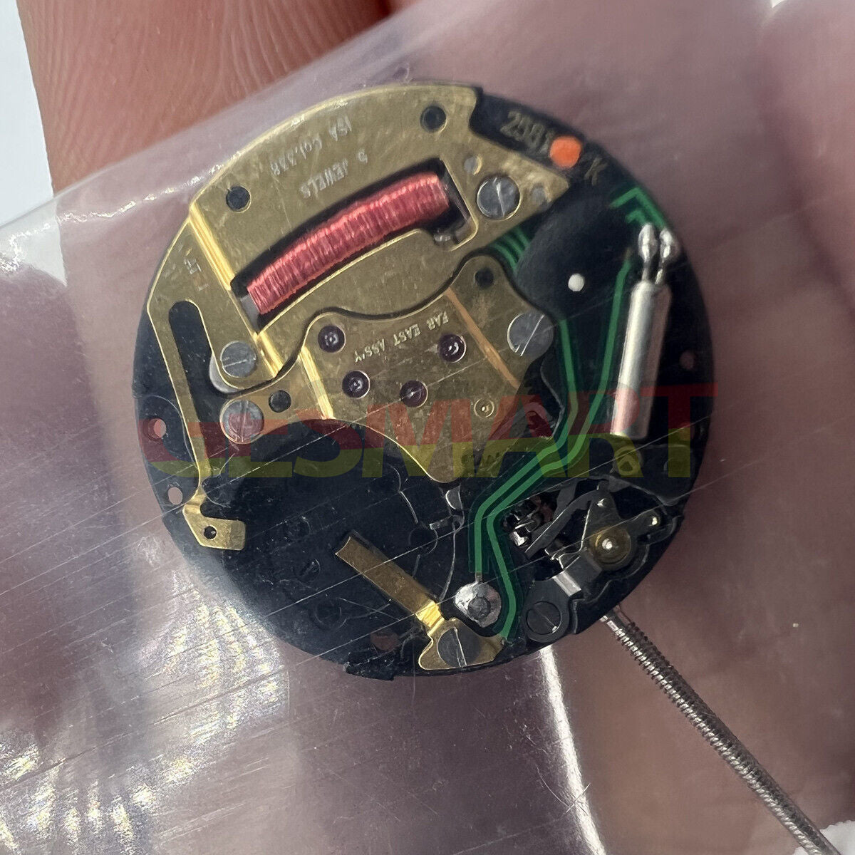 Watchmakers ISA 338 quartz movement repair part, replaces J328/103 for precise watch accessory maintenance.
