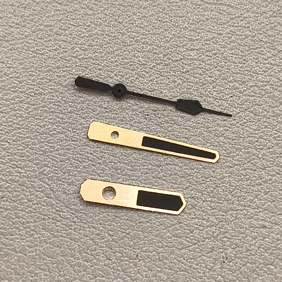 No Lume Black Painted Golden Trim Watch Hands for NH35 NH36 NH70 NH72