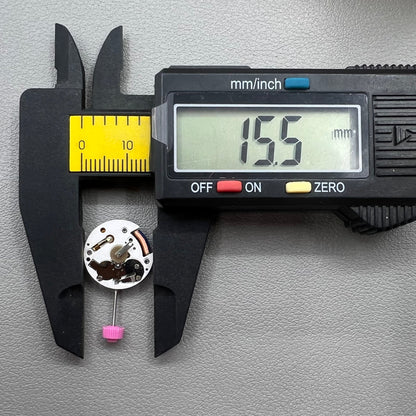 Cartier Quartz Swiss Original Modell CTR-157 Uhrwerk