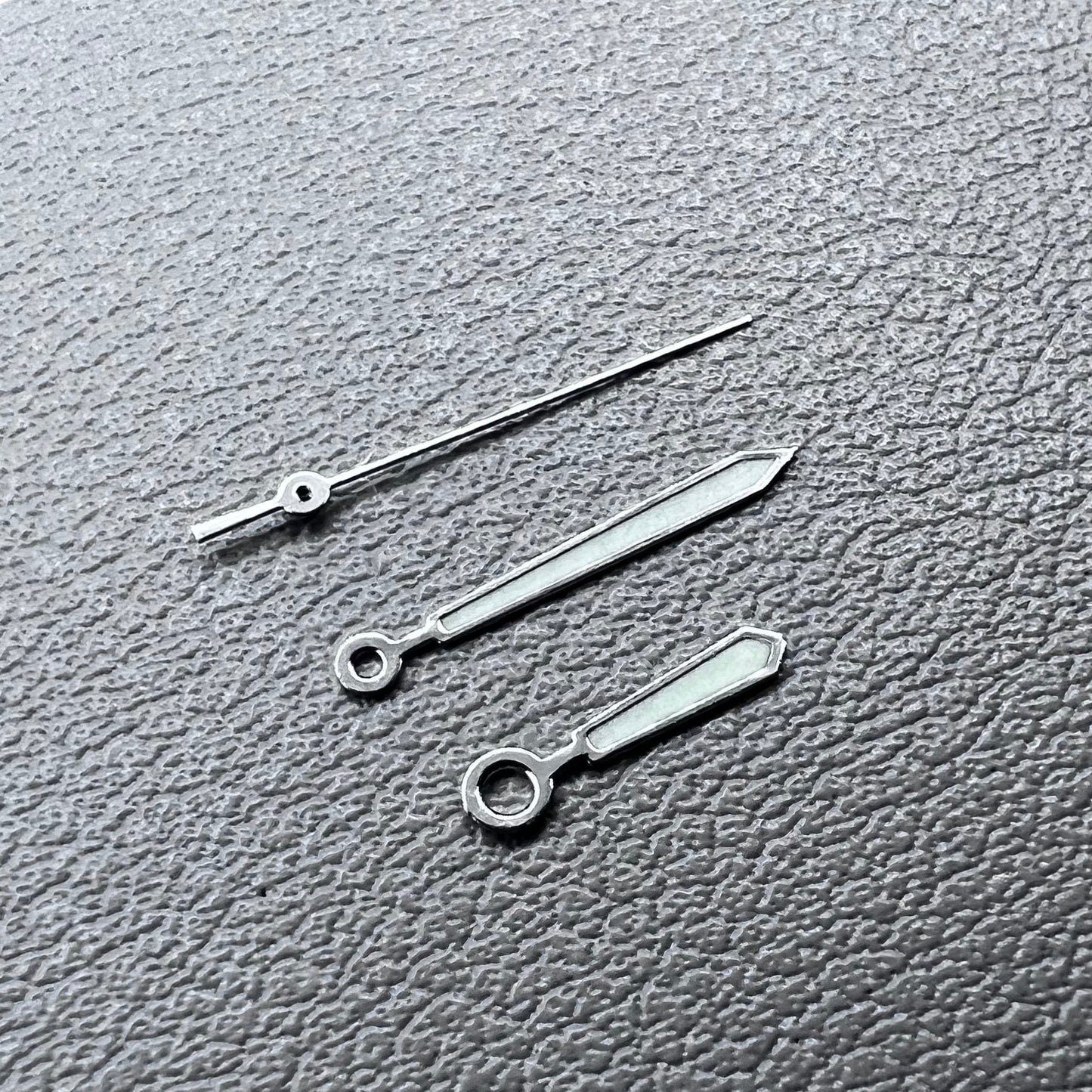 2 Sets Silver Trim Green Lume Watch Hands for Ronda 515 Movement