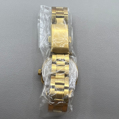 Shanghai 33mm manual mechanical watch with golden nail square case, 17 jewels, elegant design.