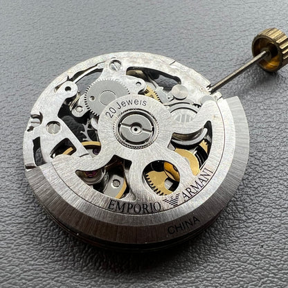 Hangzhou 2189 Silver watch with hollow mechanical movement and single calendar display accessory.