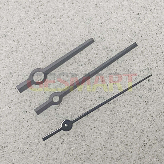 Long silver watch hands with black trim, no lume, compatible with NH35/NH36/4R/7S movements, for precise timekeeping.