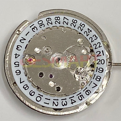 Dandong 7120 automatic watch with single calendar, date display at 3 o'clock, mechanical movement.