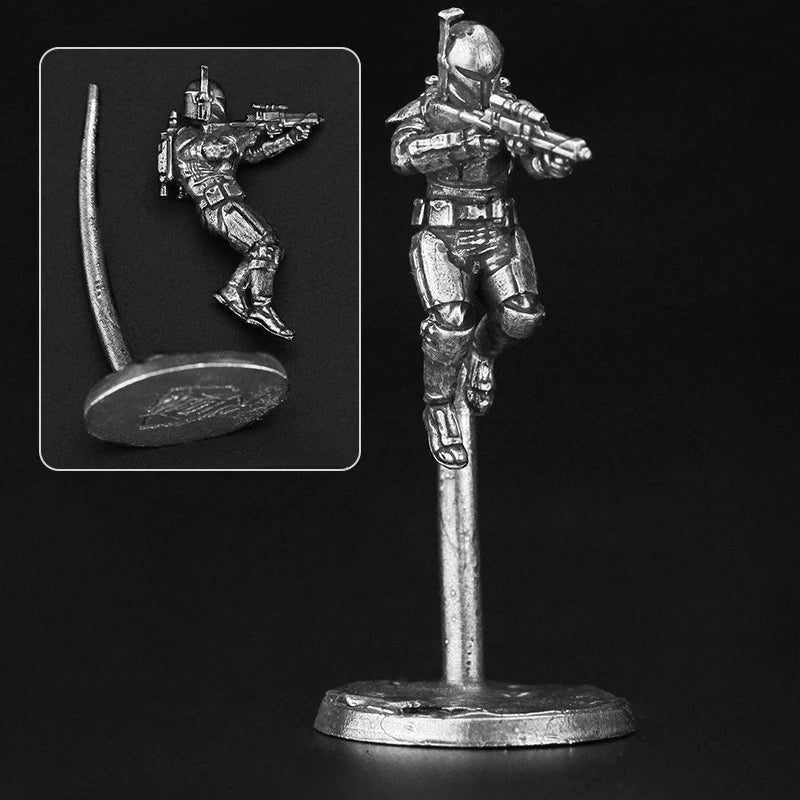 Bounty Hunter Jumping Shot Copper Figurine White Bronze Sci-Fi Wargame 362-18