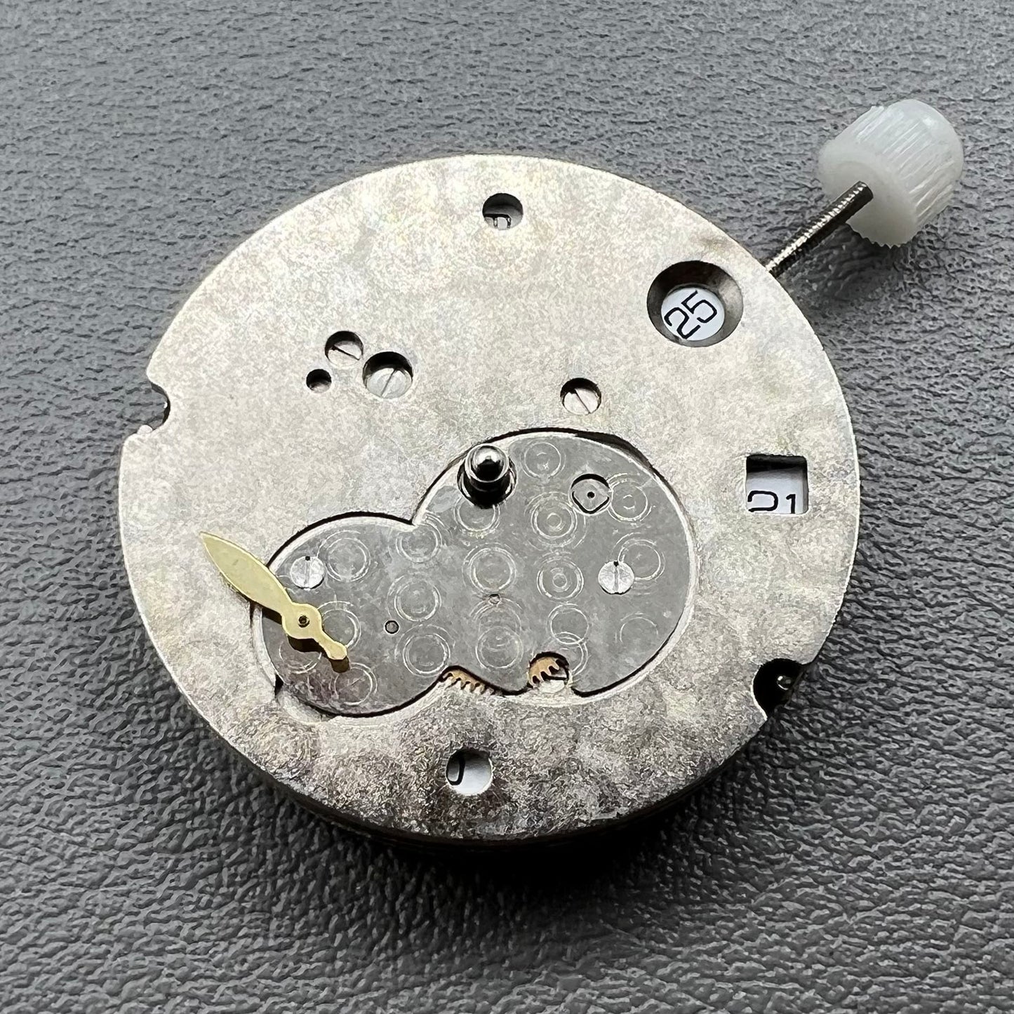 Mingzhu 8205 2813 mechanical watch movement with small second hand at 9 o'clock, precision parts