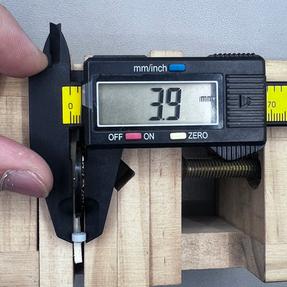 Swiss Ronda 715 quartz watch movement with date display at 3 o'clock, precision timing for accessories.