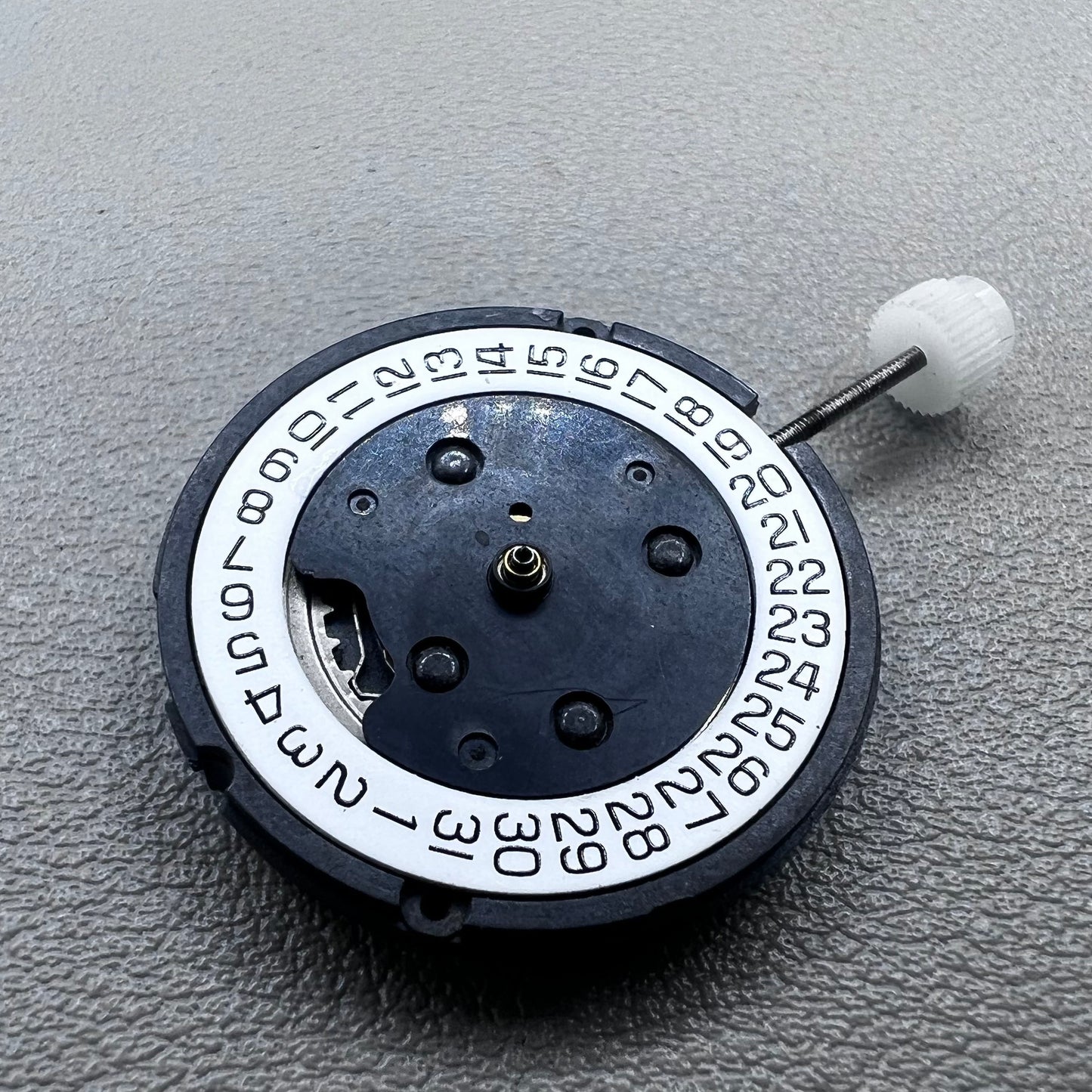 Swiss ETA 804.192 quartz watch movement with precision engineering for reliable timekeeping.