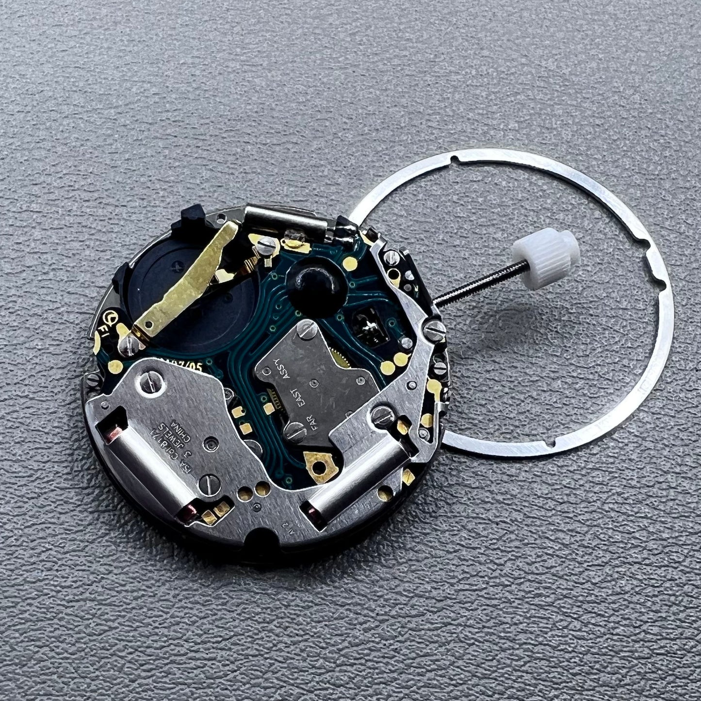 ISA 8171A Quartz Movement 4 Hands White Disk Date@6 Silver Plated