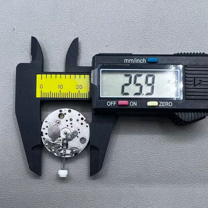 DG 2813 silver automatic mechanical watch movement, precision-engineered for watch accessories.