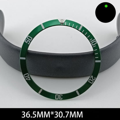 36,5/30,7 mm grüne Lume-Aluminium-Uhrenlünette mit Neigung, weiße Schrift, Uhrenteil