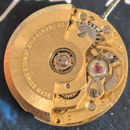 Swiss Made SW100 mechanical watch repair part for durable, precise timekeeping in luxury watch accessories.