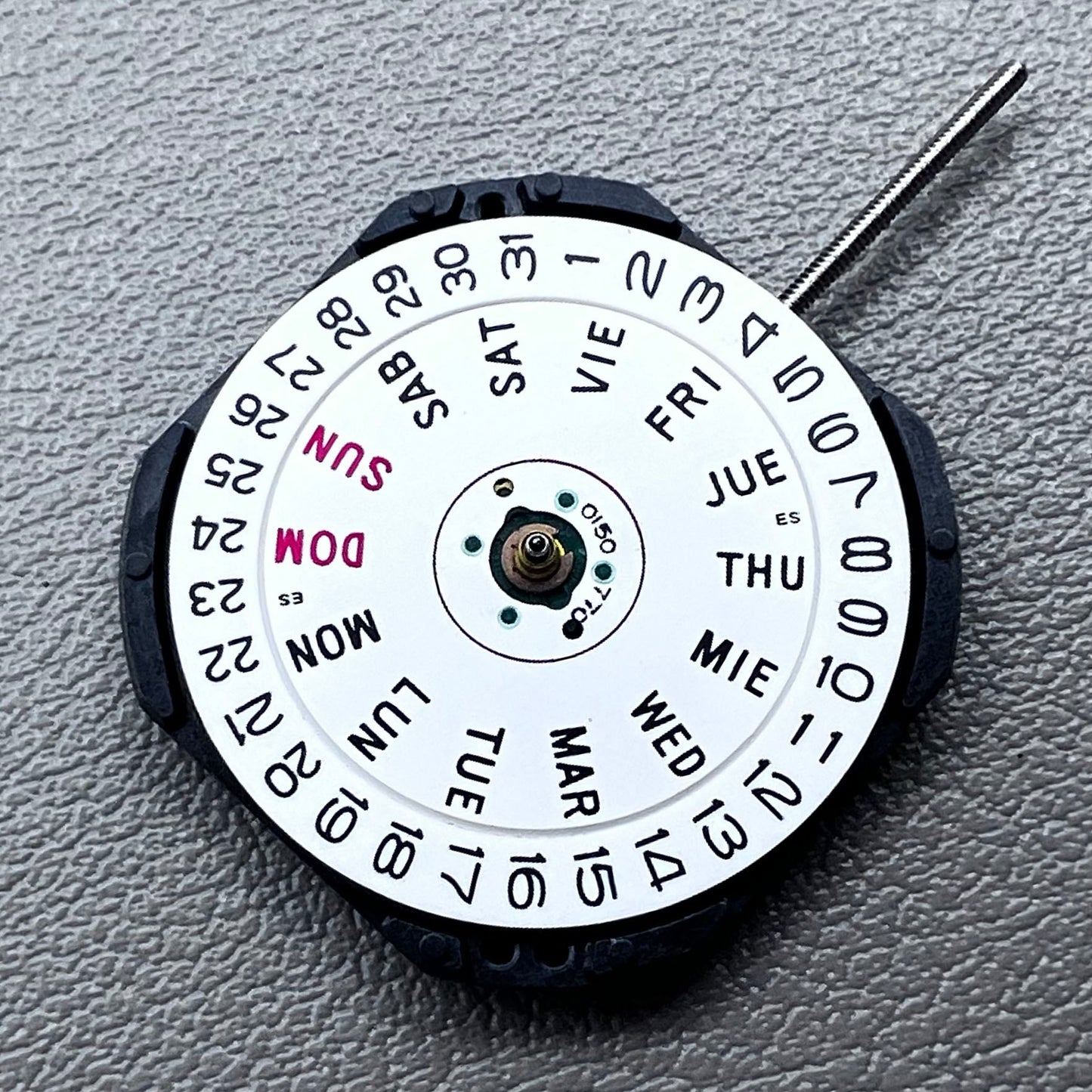 Japan Epson VX33 Quartz Movement 3 Hands English Disk Day Date