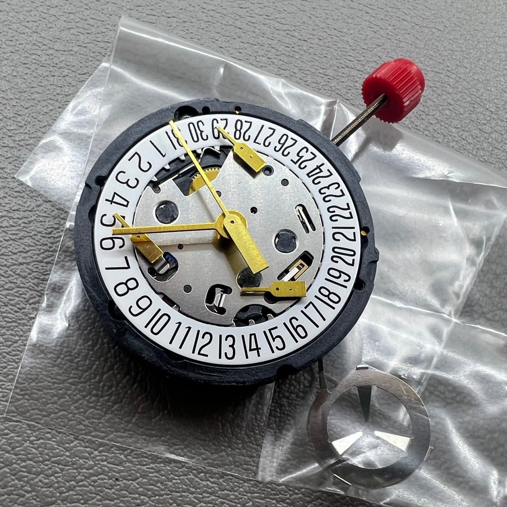 Swiss ETA G15.212 quartz watch movement with date display at 6 o'clock, replacement for G15.211.