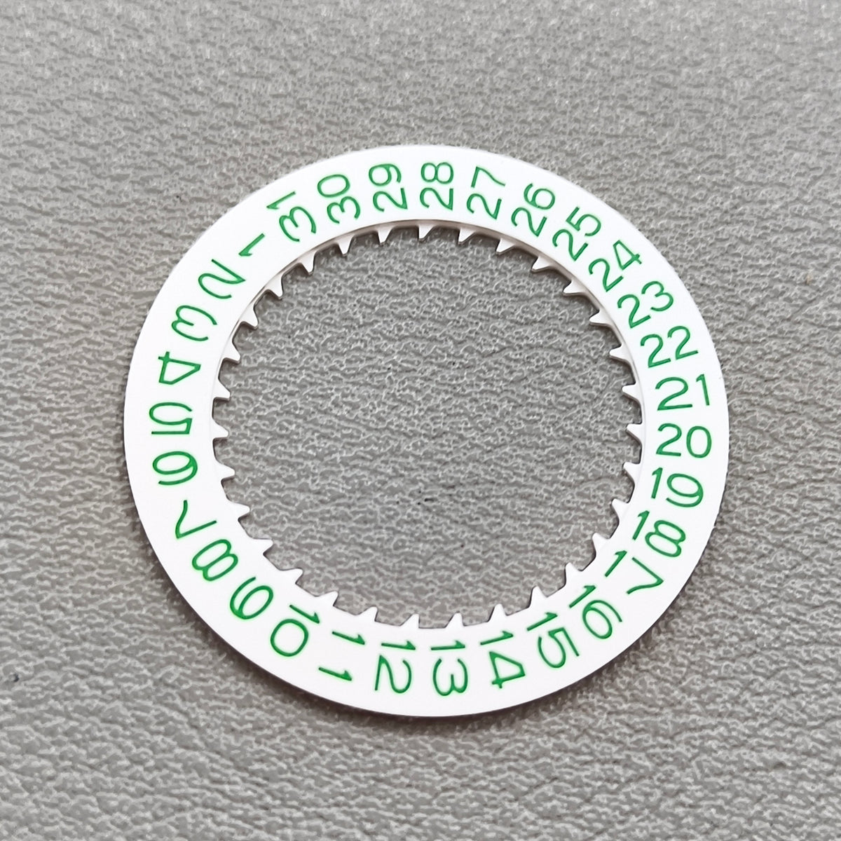 Replacement Green Font White Background Date Disk Wheel for NH35 Movement
