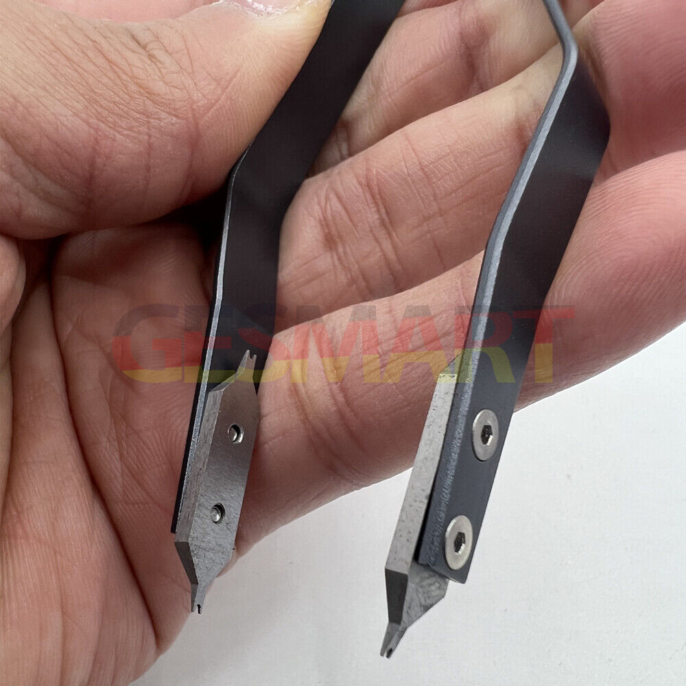 7825 stainless steel spring bar tweezer for precise lug removal and secure watch band fitting.
