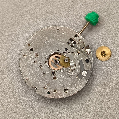 Swiss ETA 6640B ETA6640.B Quartz Watch Movement 3 Hands Green Circuit Board