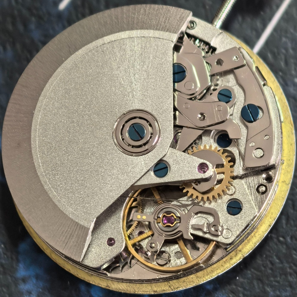 Chinese Dandong watch accessory with 7750 mechanical movement, date at 3, and multi-position small seconds.