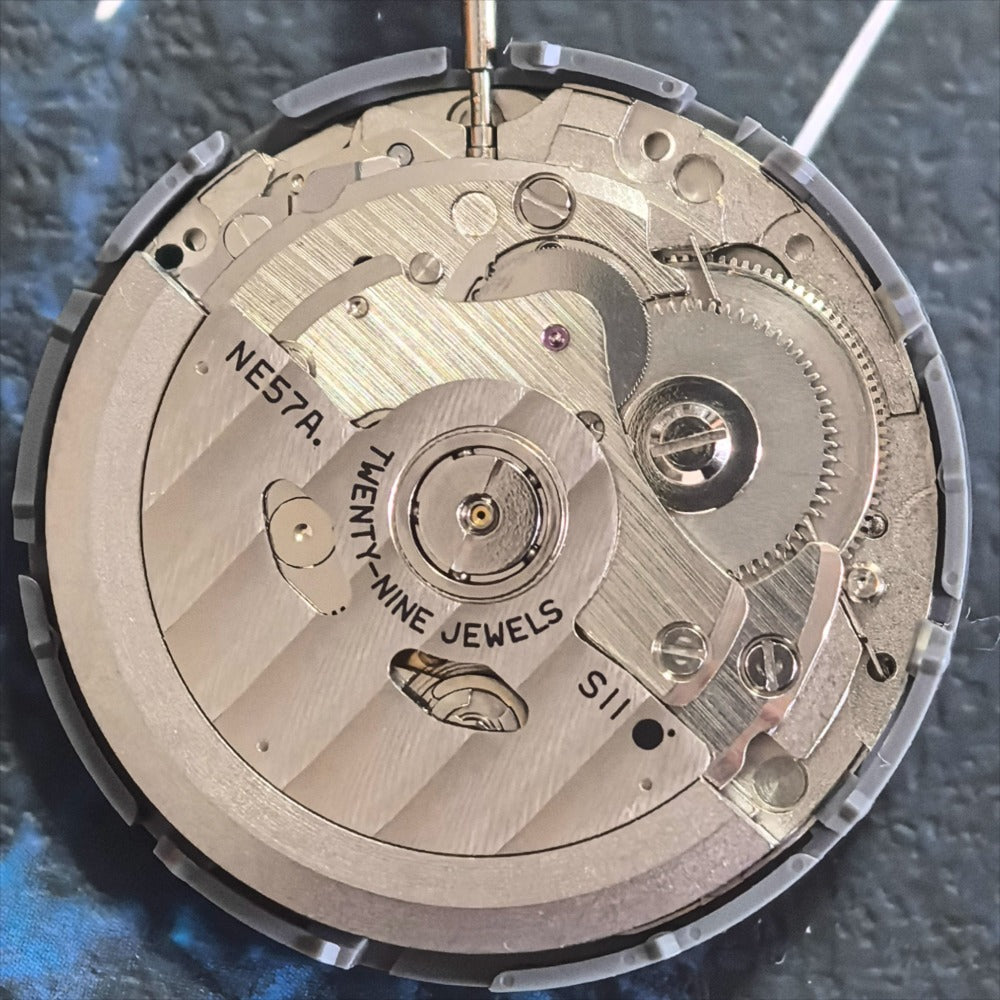 Epson NE57.A mechanical watch movement, Japan-made, no calendar, precise stock mechanism.