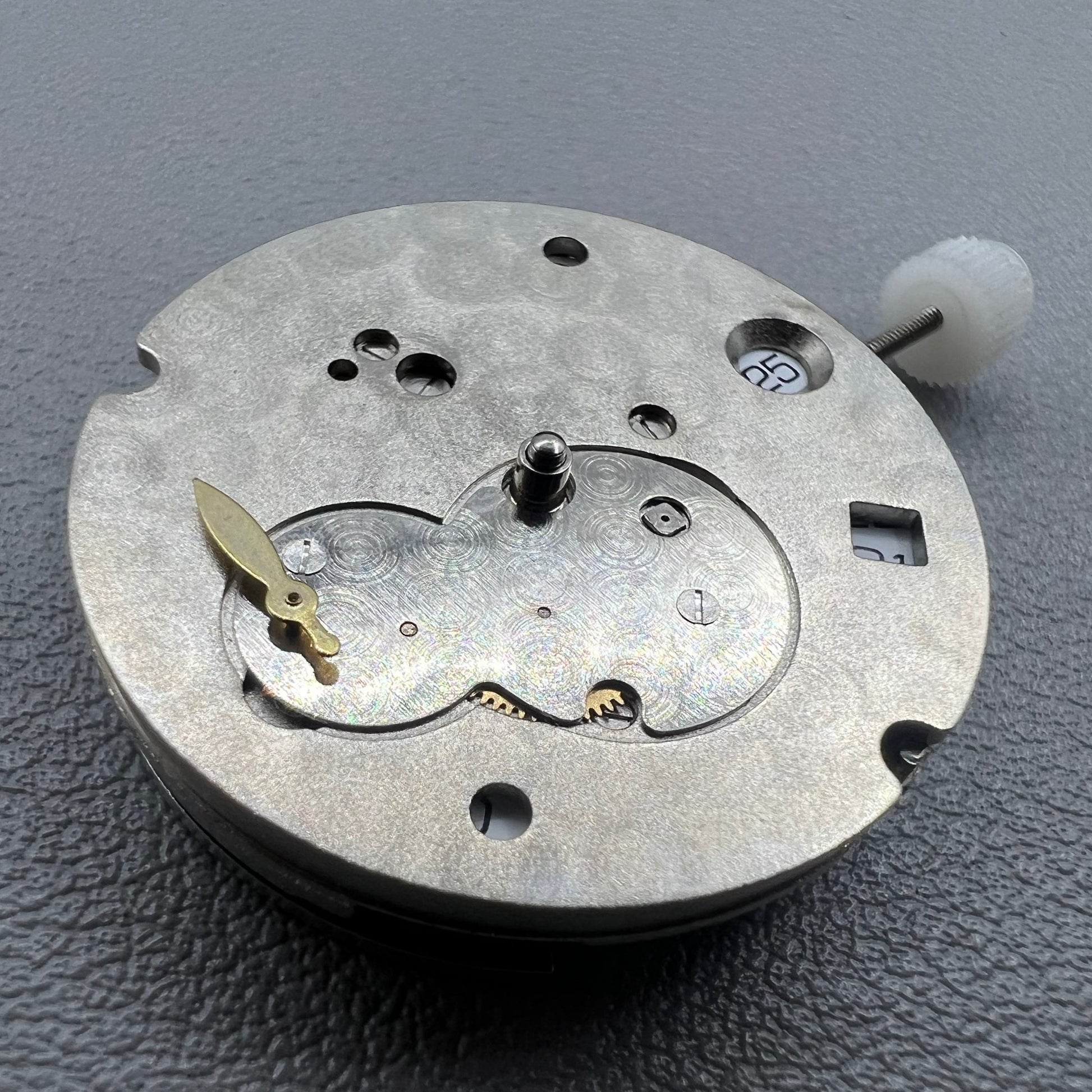 Mingzhu 8205 mechanisches Uhrwerk mit kleiner Sekunde bei 9 Uhr, zwei Zeiger, pr�zises Uhrwerk