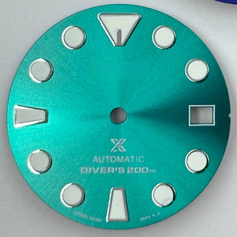 28.5mm green luminous Datejust dial with date window, compatible with NH35 NH36 movement.