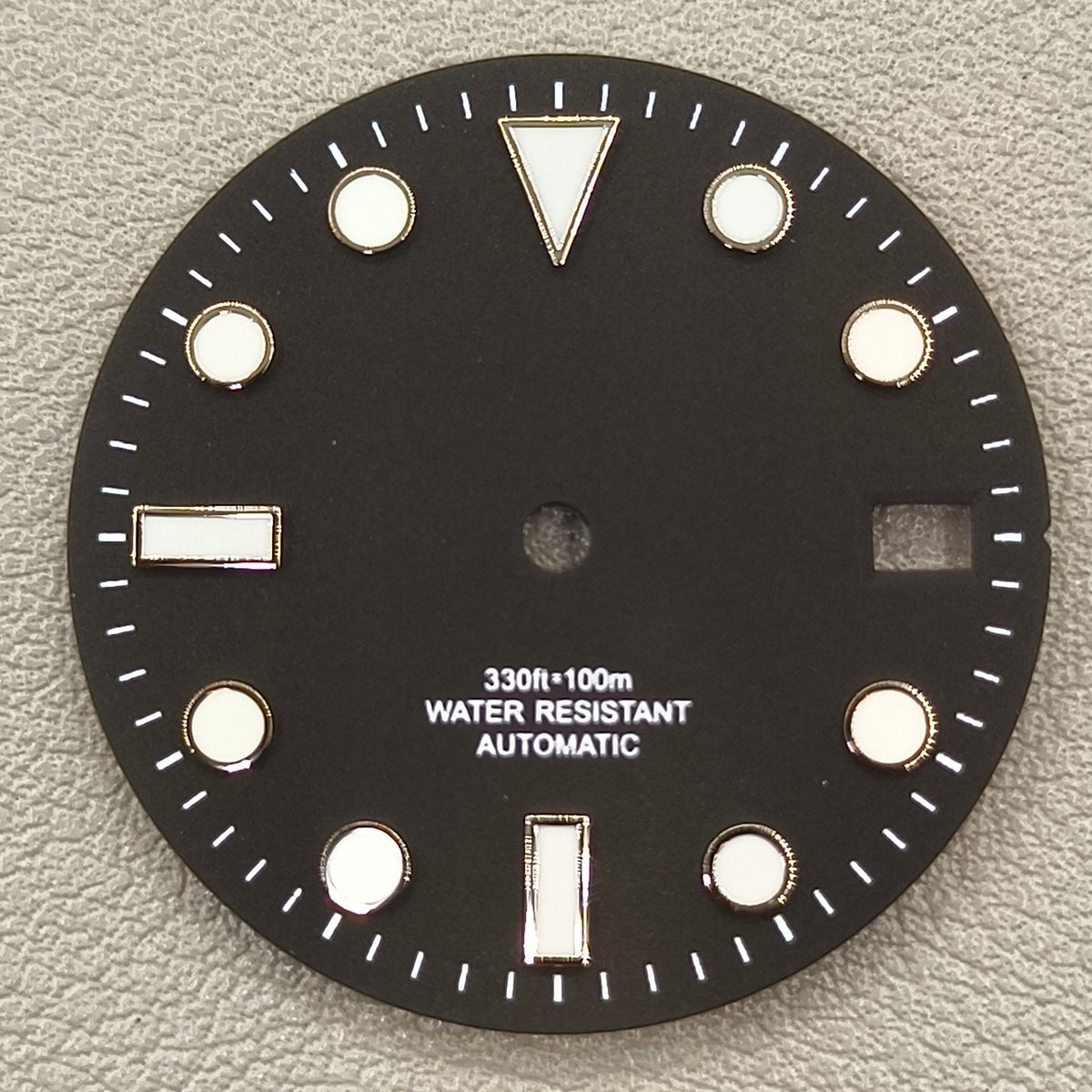 28.5mm Black Watch Dial with Date Window Luminous Dial Fit NH35 /NH36/4R/7S