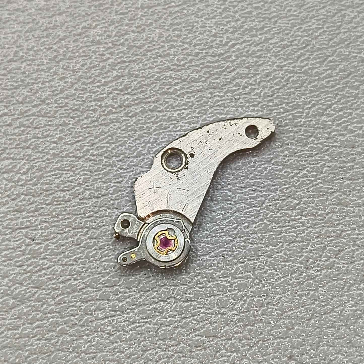 Replacement Balance Wheel Splint Generic for NH35 Movement #009-8667#25