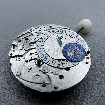 China Multifunctional automatic watch with mechanical movement and moon phase display