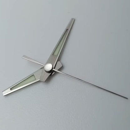 Silver trim arrow-shaped green lume watch hands for NH35/4R36/6R15/7S26 movement, precise fit and visibility