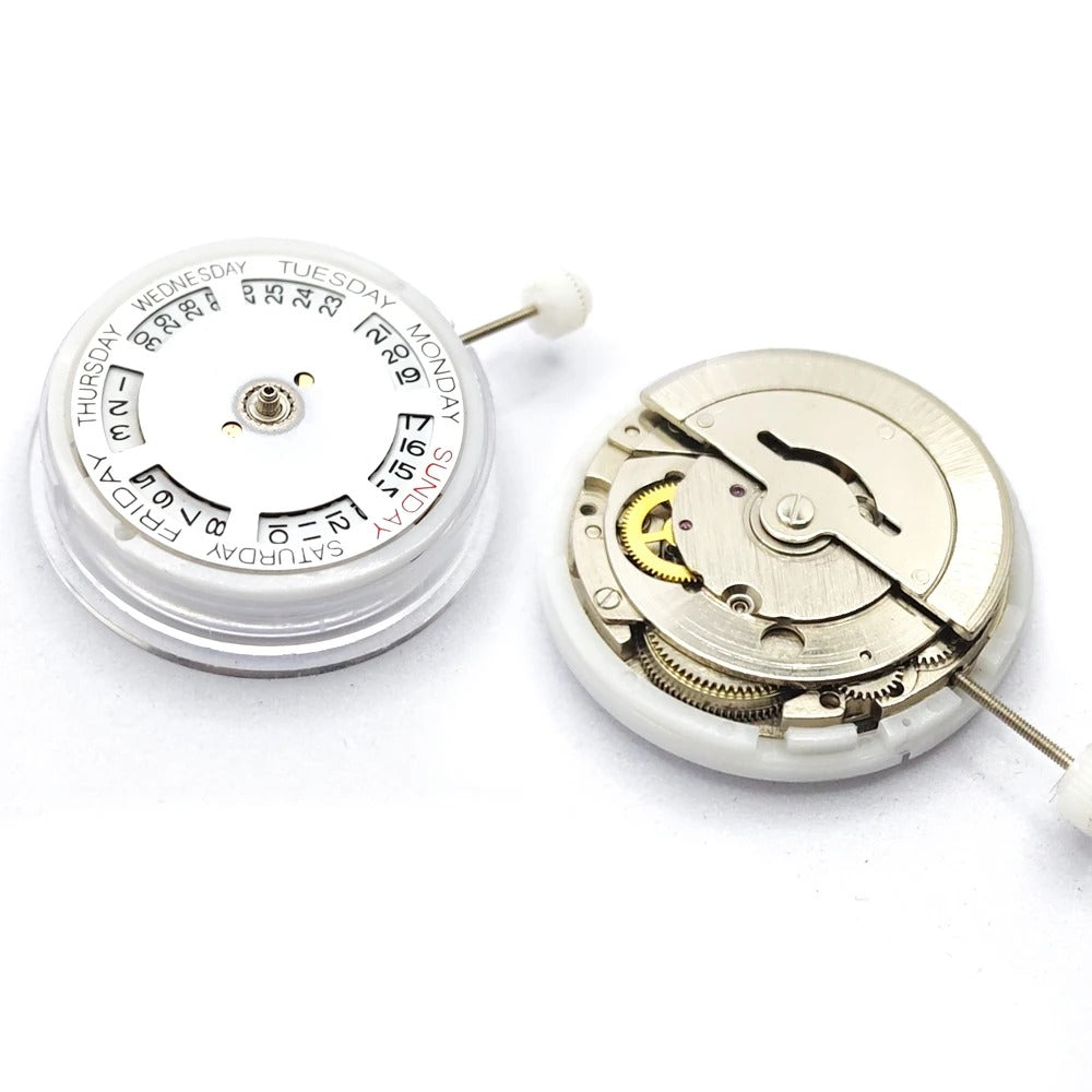 Automatic 2813 8205 watch movement with double calendar day-date feature, high precision for wristwatch replacement.