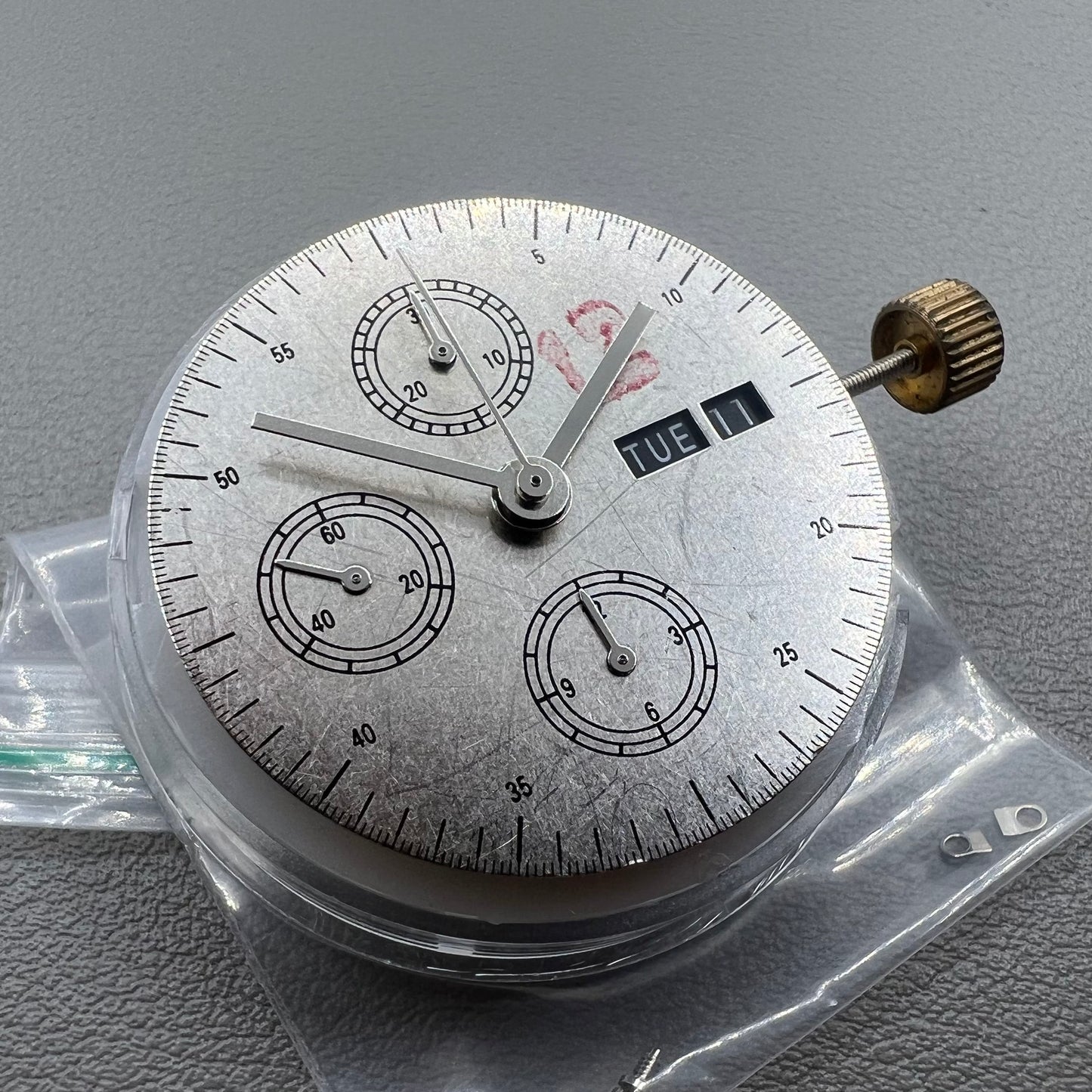 China 7750 automatic chronograph movement with date, day, and small second at 9 o'clock for watch accessories.