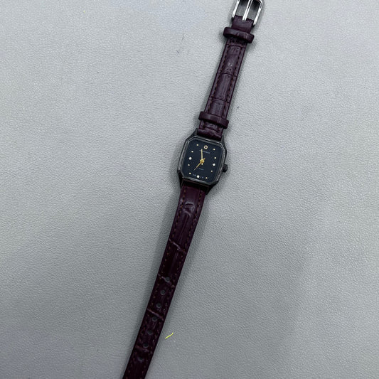 33mm Dandong Manual Mechanical Watch Golden Dial Golden Square Case 17 Jews