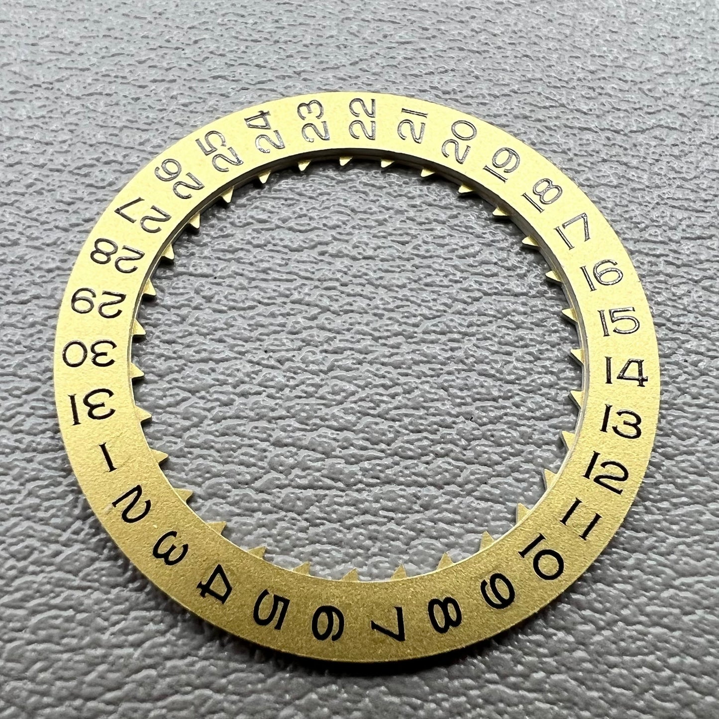 Golden Special Font Date Disk Wheel Date@3 for Miyota 8215 Movement