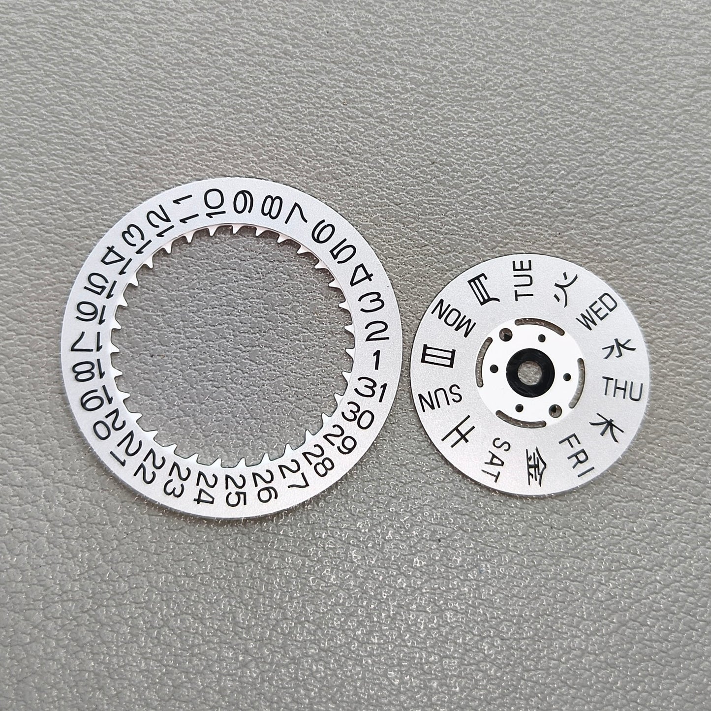 Silver Original Font Date Disk Wheel for NH36 Movement Crown Position@3