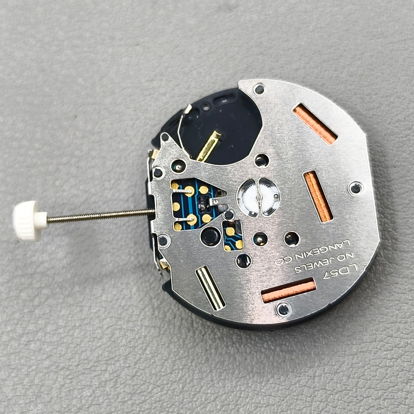 2 PIECES LD57 Quartz Movement Small Date@3 Second @6@9@12