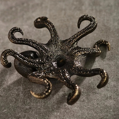 Solid copper vintage octopus trinket with hand-carved bronze detailing.