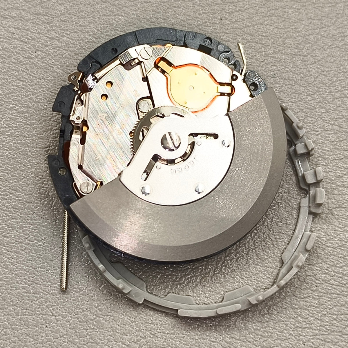 Original Japan YT62A Watch Quartz Movement Single Calendar