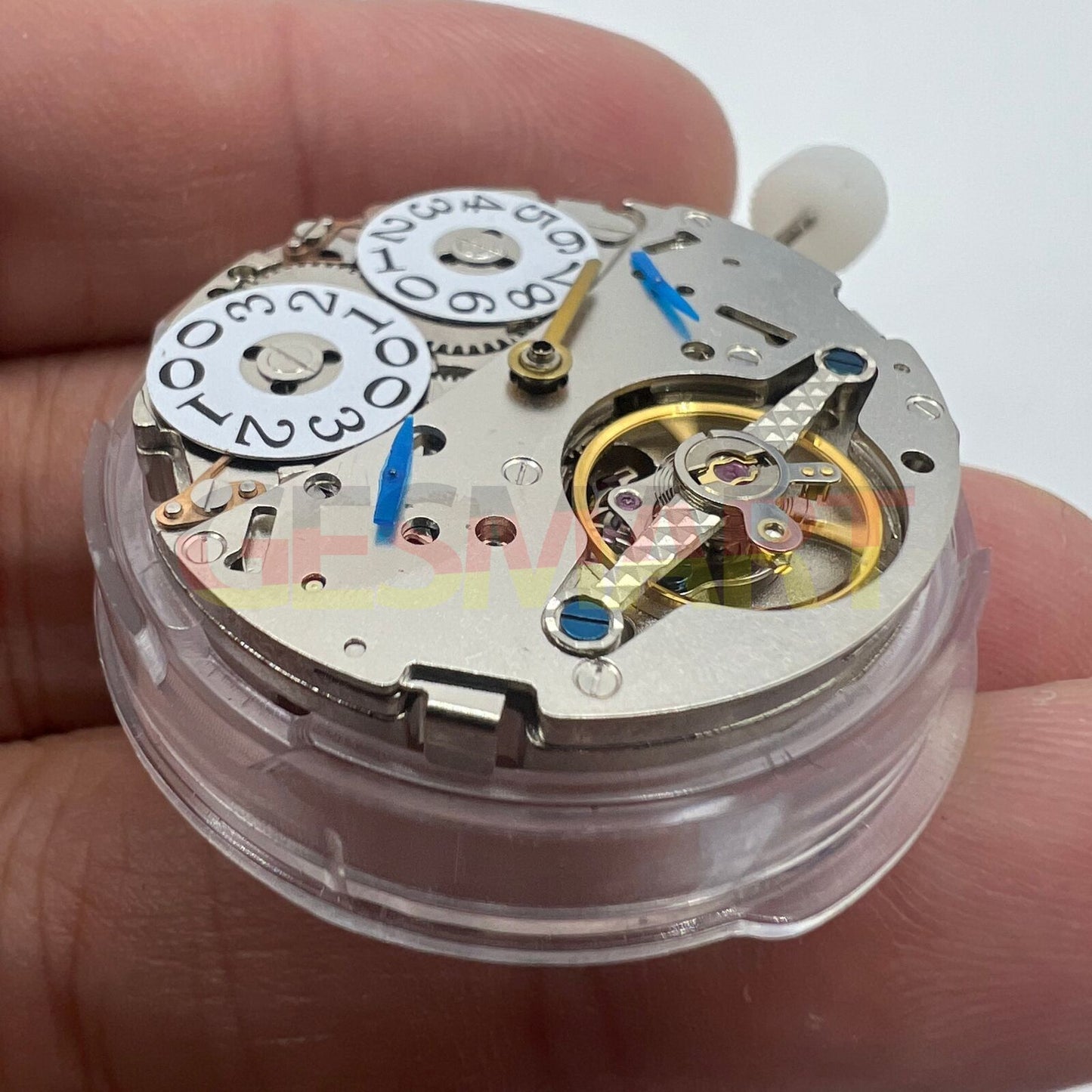 China Made LB20 watch with automatic mechanical movement and date display at 12 o?clock, sporty design.