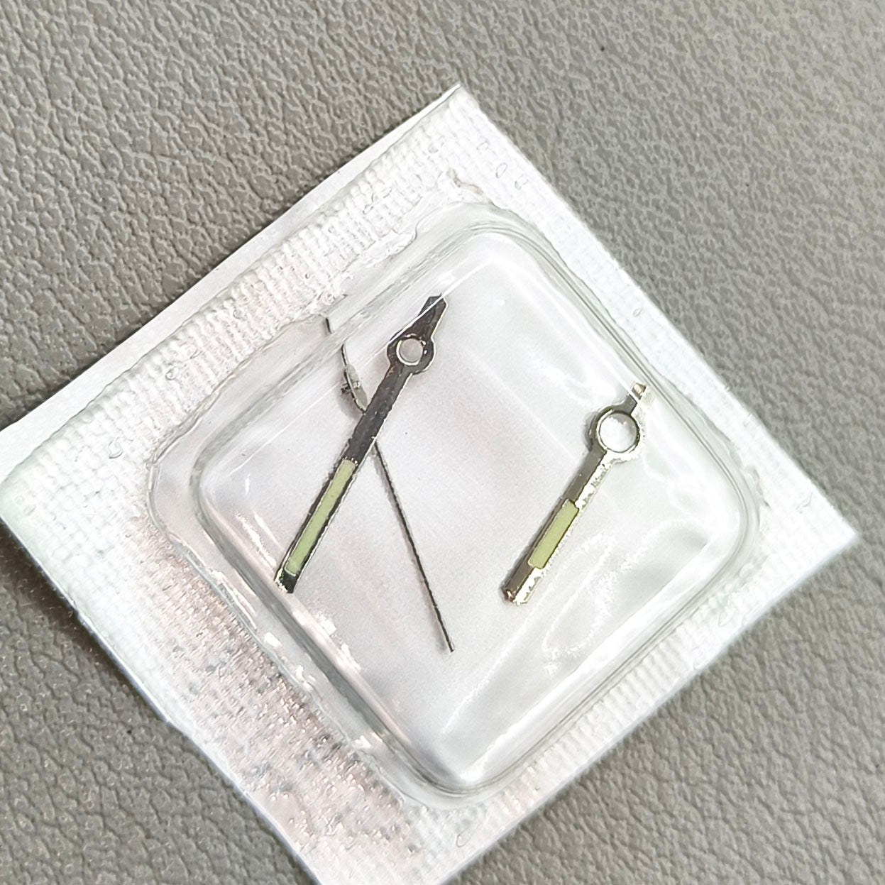 2 Sets/Pack Silver Luminous Watch Hands Generic Fit for 7009 Movement