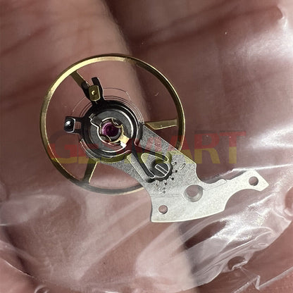 Swiss Complete Balance Wheel with Splint for SW200-1 movement, precision watch part enhancing mechanical accuracy.