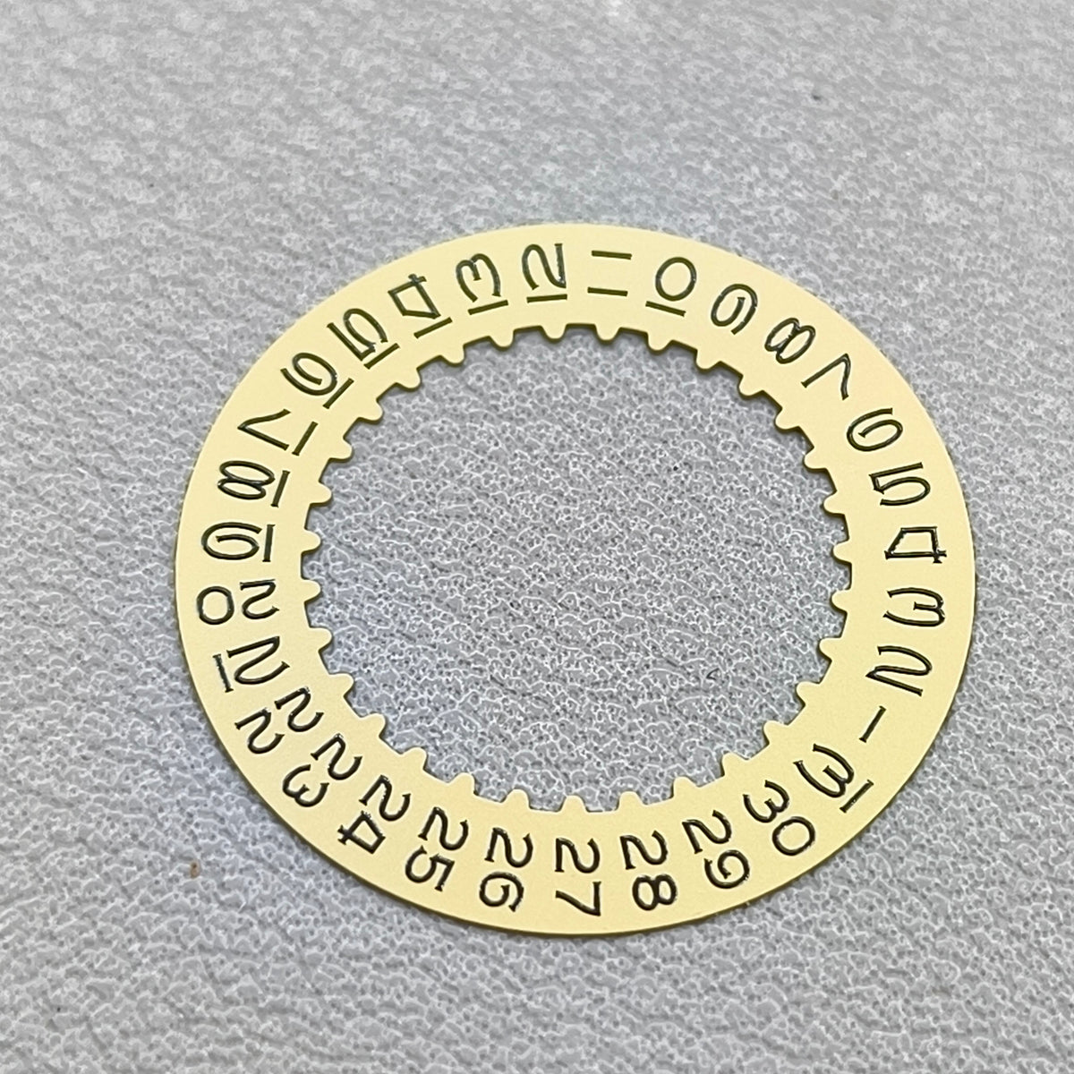 Golden Vintage Numberal Font Date Disk Wheel Date Wheel Fit for RLX3135 Movement