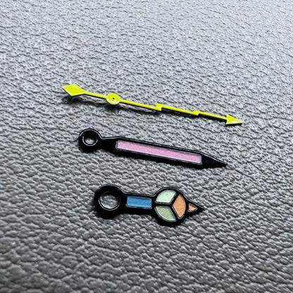 Luminous black arrow watch hands with trim, compatible with NH35 NH36 4R/7S movements, for precise timekeeping.