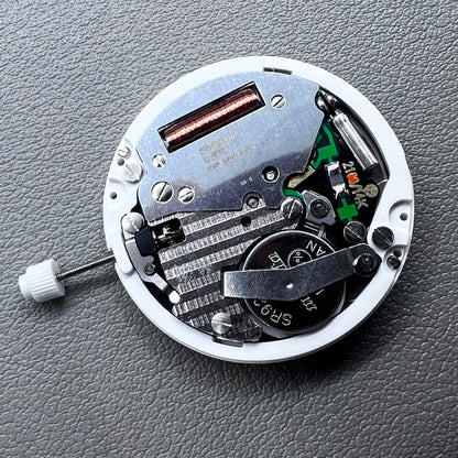 Swiss ISA 1198 watch movement with day-date feature, white dial, date at 3 o?clock.
