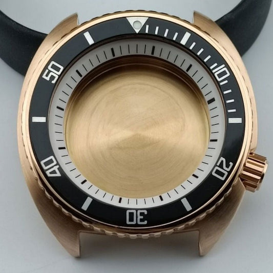 42.5mm Golden watch case with black bezel and white ring, compatible with NH35 NH36 NH38 NH70 movements.