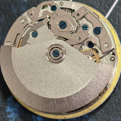 Chinese Dandong watch accessory featuring 7750 mechanical movement with date at 3 and small seconds at 6, 9, and 12 positions.